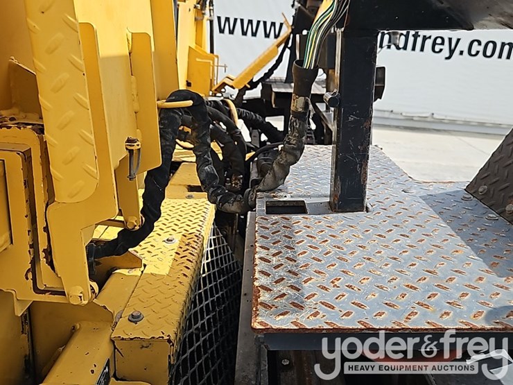 2019-weiler-p385b-image-16