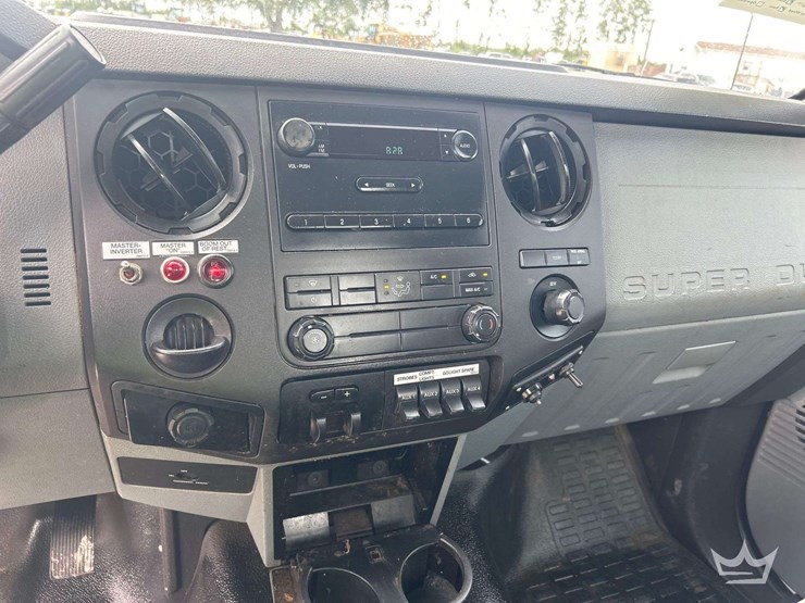2014-ford-f450-image-12