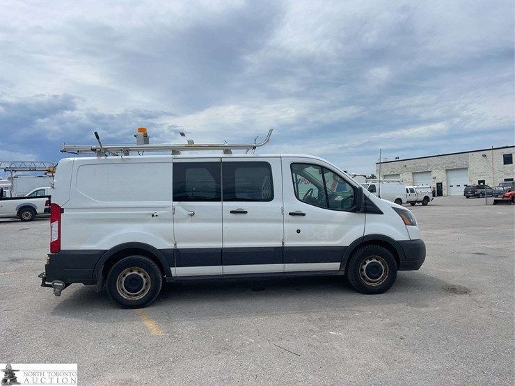 2018-ford-transit-image-4