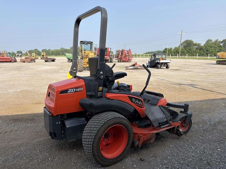 kubota-zd1211-image-5