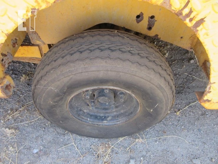 utility-flatbed-image-11