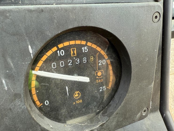ford-555c-image-25
