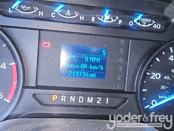 2017-ford-f350-image-26
