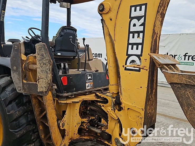 deere-310e-image-17