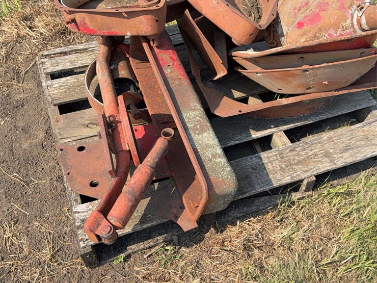 farmall-parts-image-8