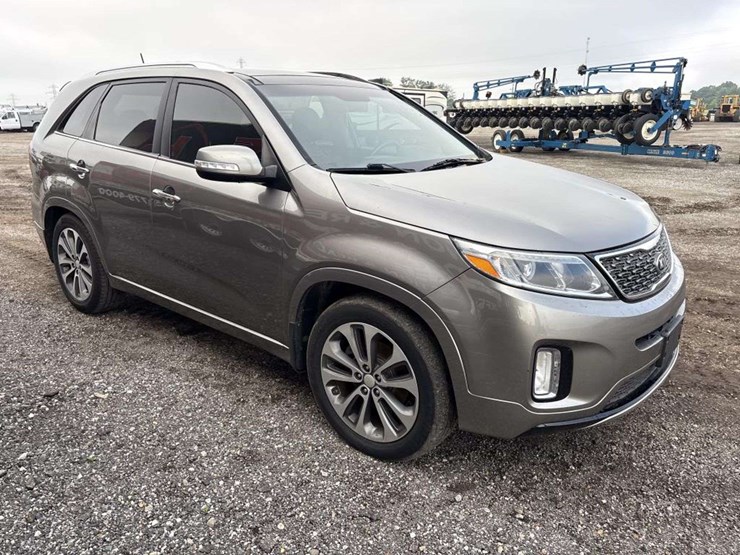 2014-kia-sorento-sx-image-5