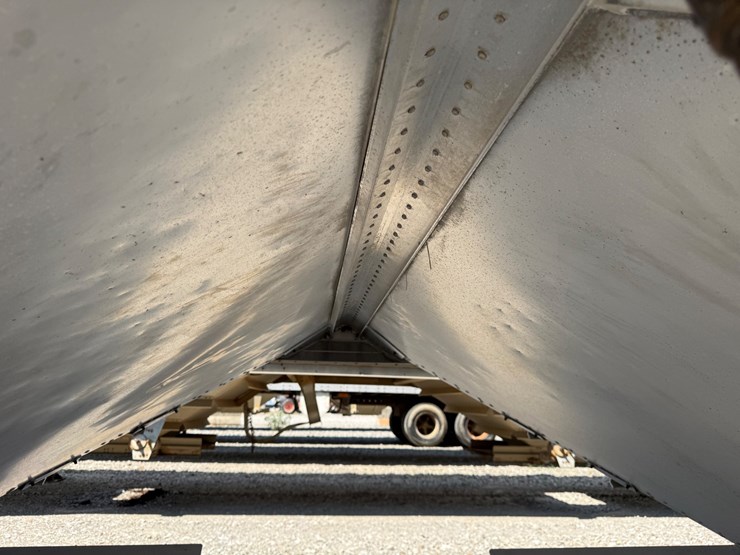 2011-timpte-super-hopper-image-24