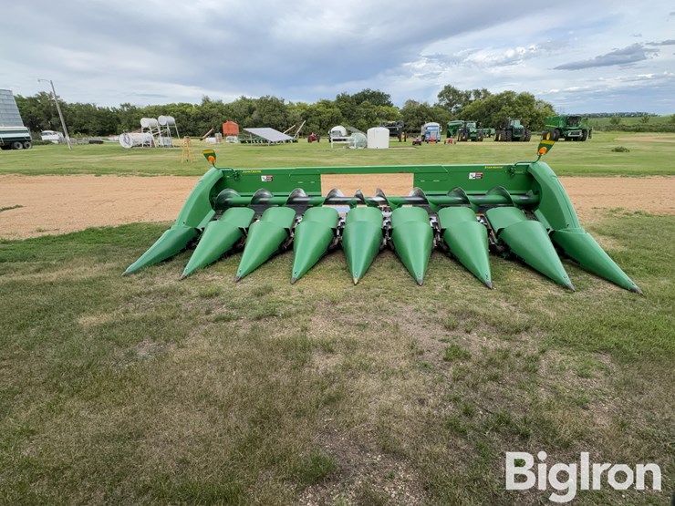 john-deere-608c-image-2