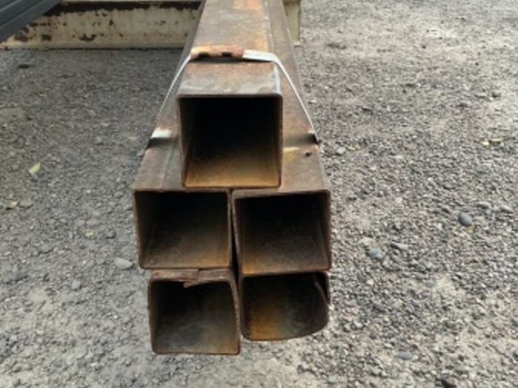 bundle-of-4in-square-tubing-image-4
