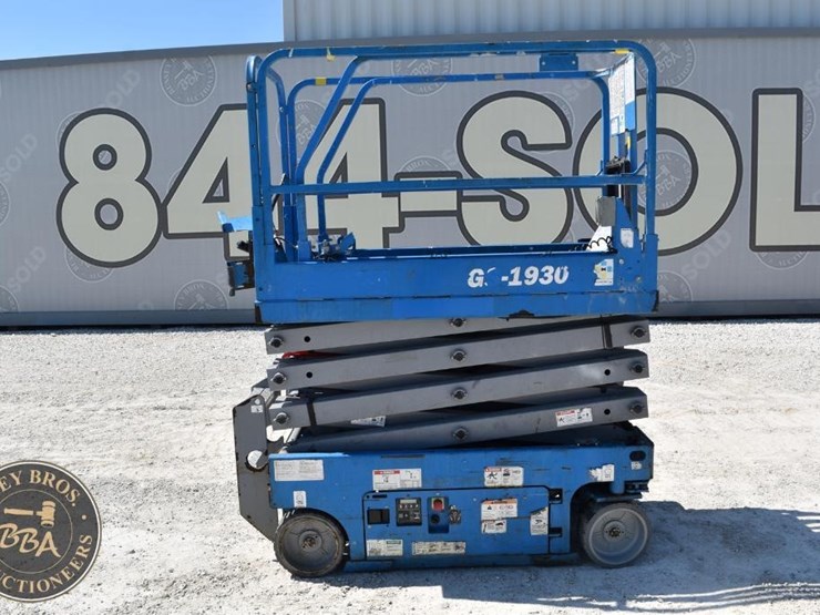 2018-genie-gs1930-image-2