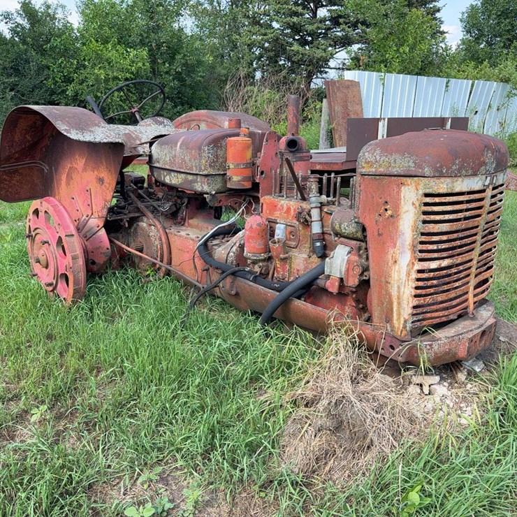 INTERNATIONAL 650