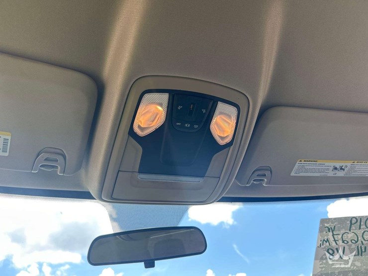2019-dodge-2500-image-14