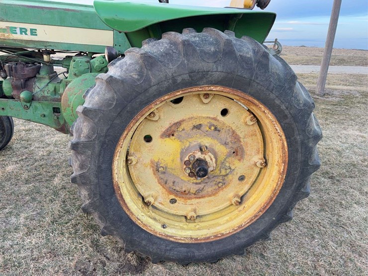 john-deere-620-image-11