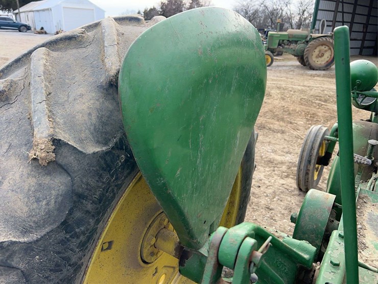 john-deere-70-image-51