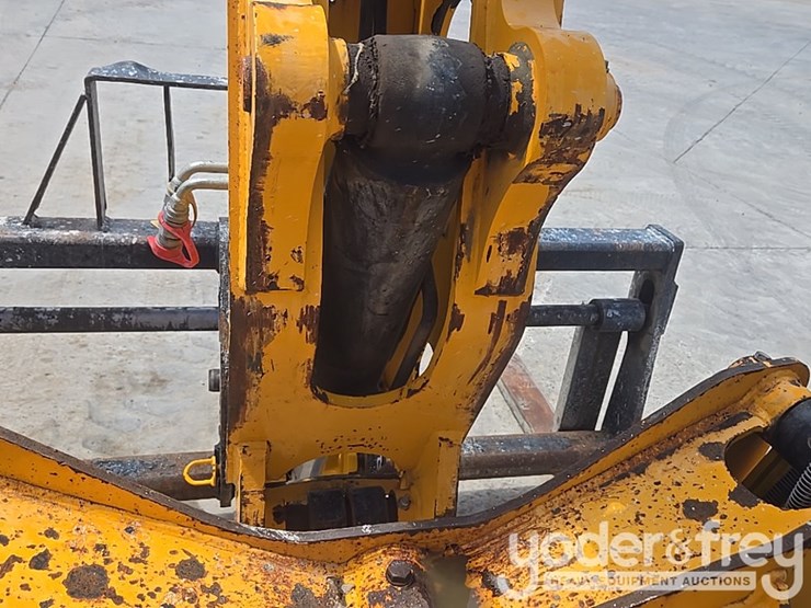 2019-jcb-510-56-image-22