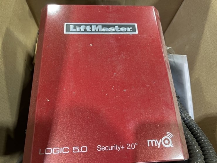 2022-liftmaster-logic-5.0-commercial-door-operator-image-6