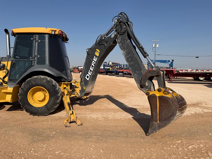 2019-deere-310sl-image-14