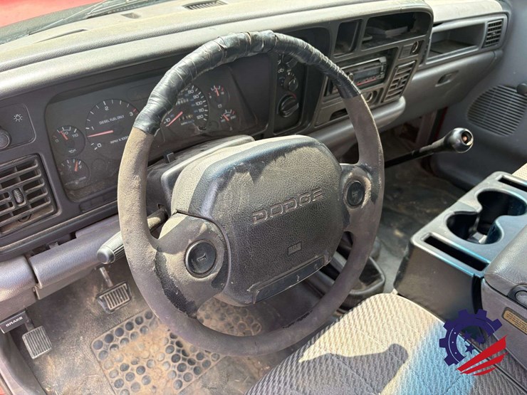 1997-dodge-3500-image-40