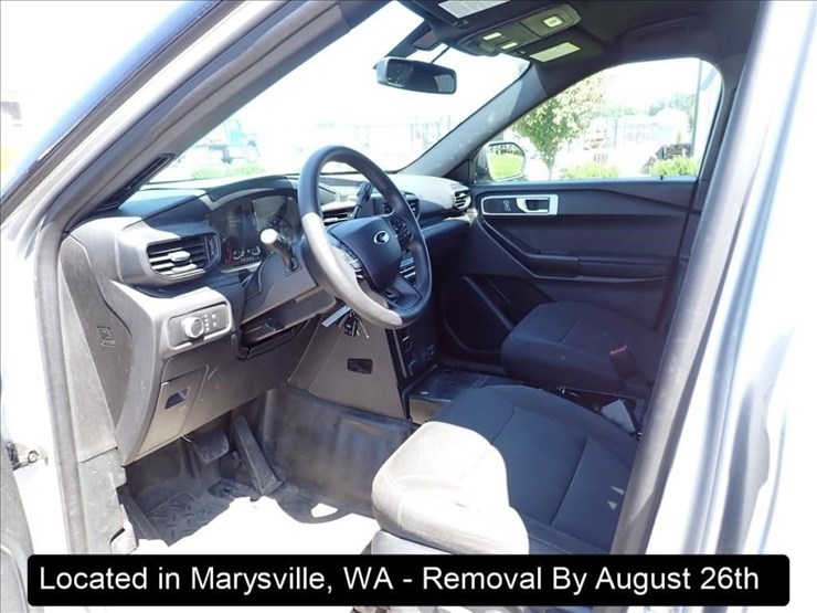 2021-ford-explorer-image-5