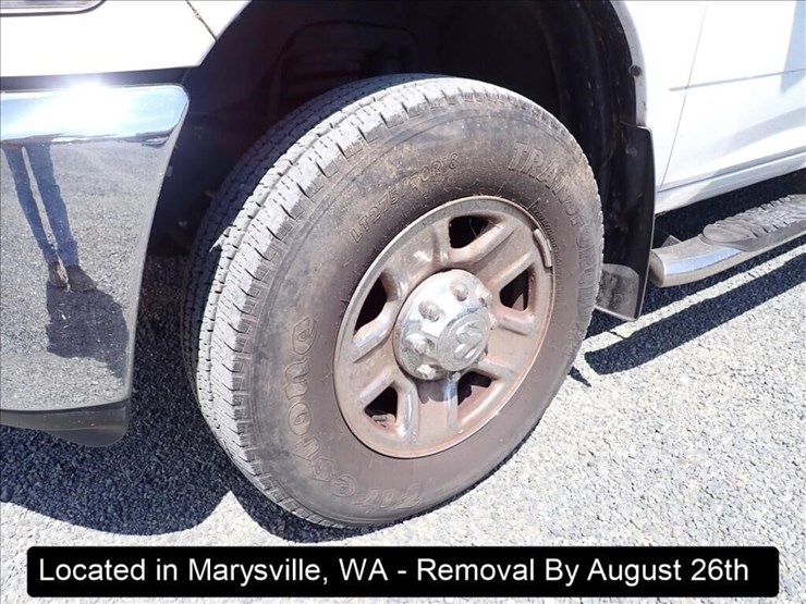 2018-dodge-3500-image-20