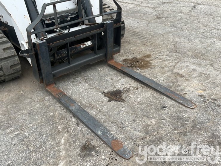 2022-bobcat-t870-image-20