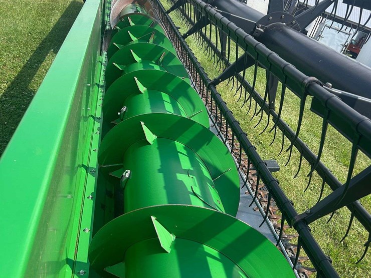 2013-john-deere-635f-image-6