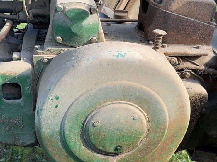 john-deere-model-b-image-42