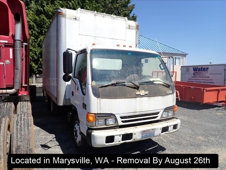 2005-chevrolet-w5500-image-9