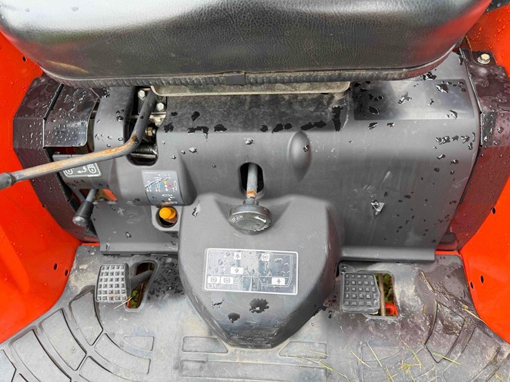 kubota-b3200-image-24