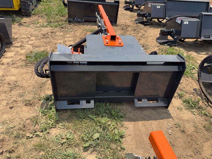 wolverine-skid-steer-trencher.-image-5