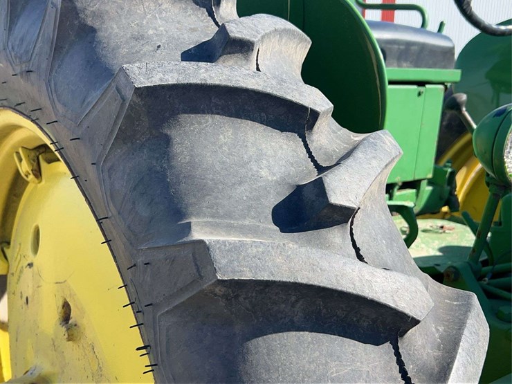 john-deere-50-image-34