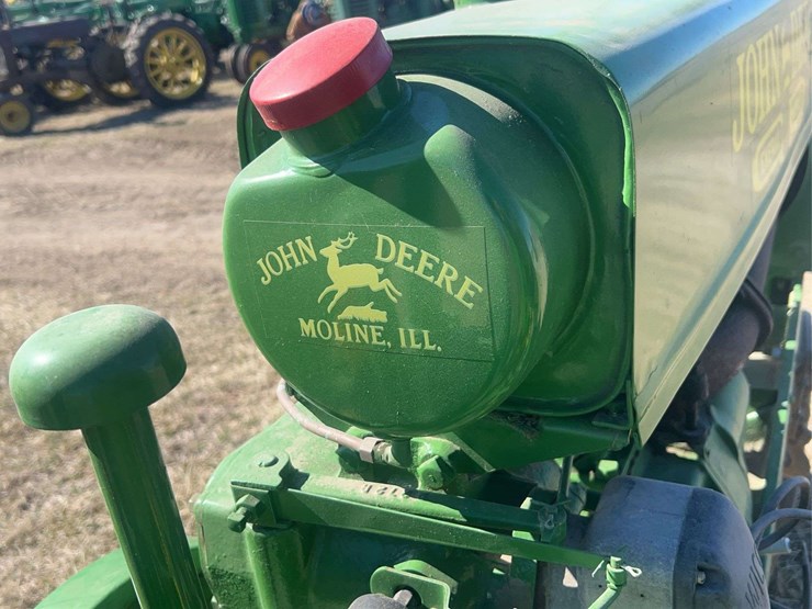 john-deere-model-b-image-39