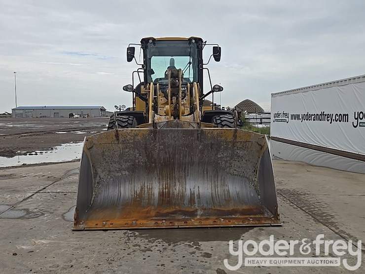 2019-caterpillar-938m-image-8