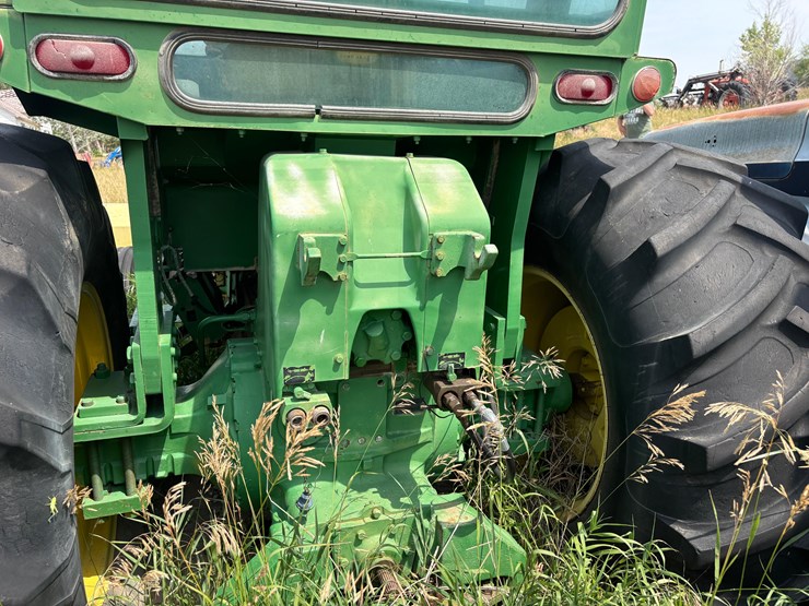 john-deere-4520-image-5