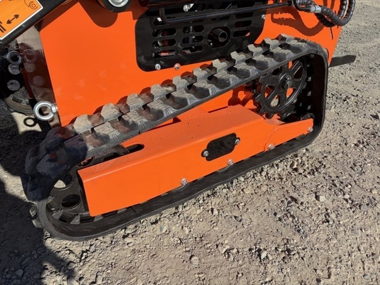 2026-future-ft36c-mini-compact-track-loader-image-9