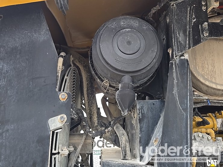 2019-caterpillar-938m-image-42