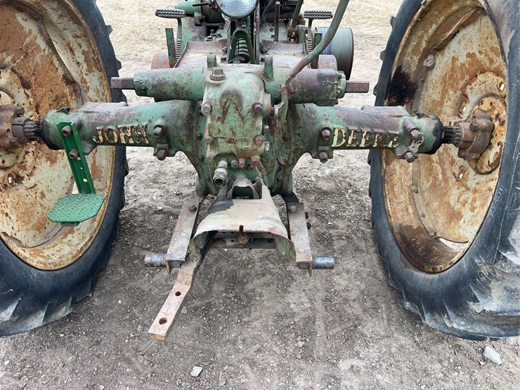 john-deere-model-b-image-33