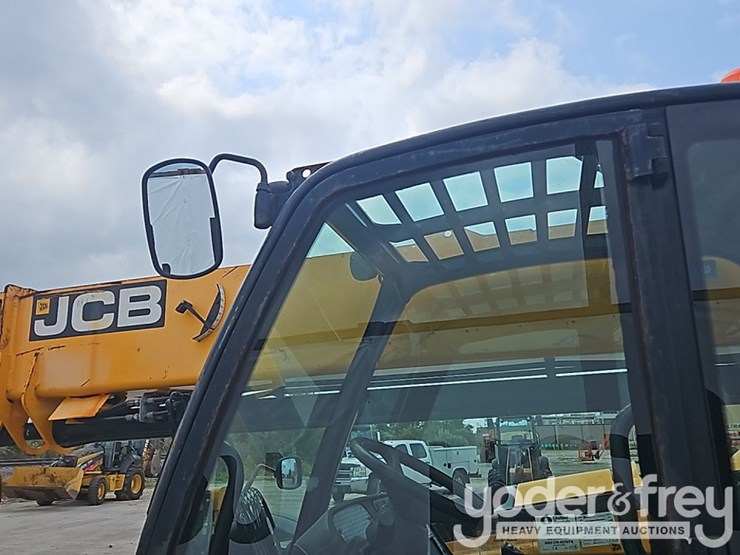 2018-jcb-507-42-image-19