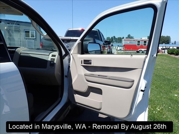 2009-ford-escape-image-24