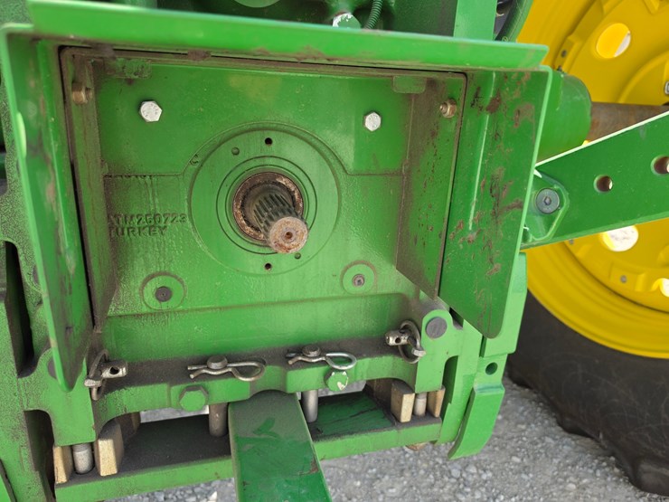 2023-john-deere-6155m-image-10