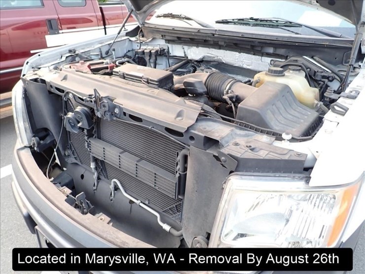 2013-ford-f150-xl-image-5