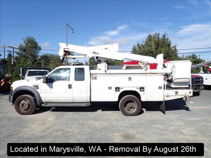 2009-ford-f550-image-3