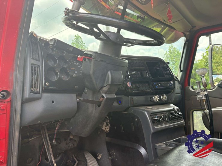 2006-mack-cxn613-t/a-truck-tractor-image-64