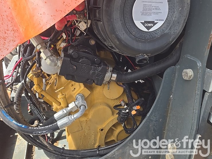 2012-jlg-g6-42a-image-42