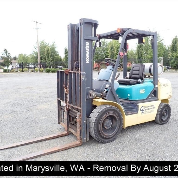 2001 KOMATSU FG25T-12