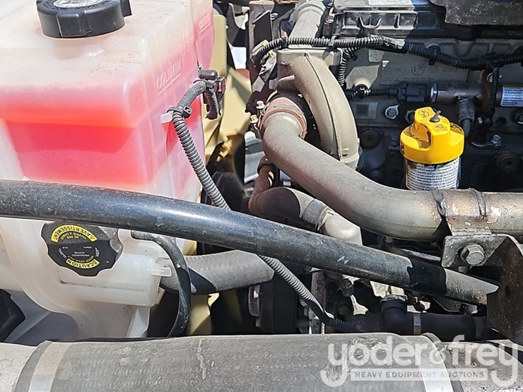 2019-freightliner-cascadia-125-image-28