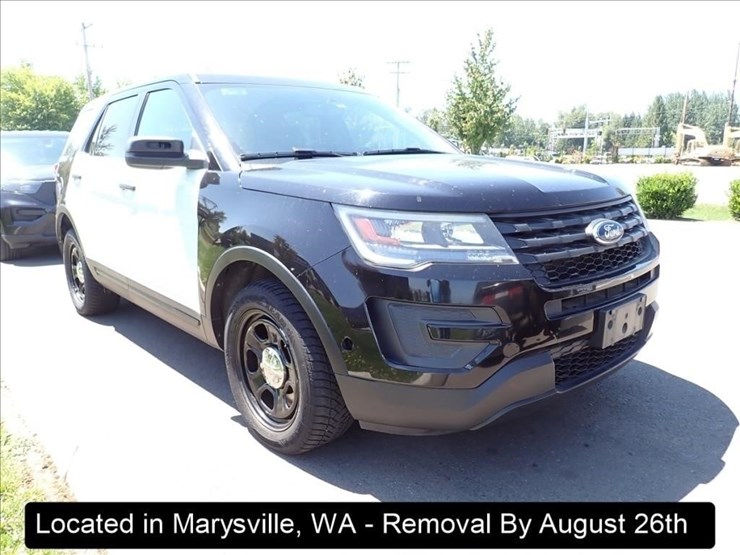 2018-ford-explorer-image-13