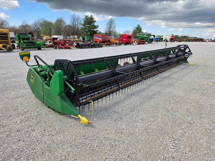2006-john-deere-630f-image-1