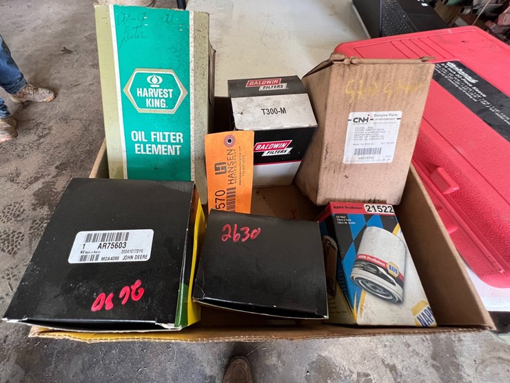 #9570-•-lot-of-misc.-filters-image-1