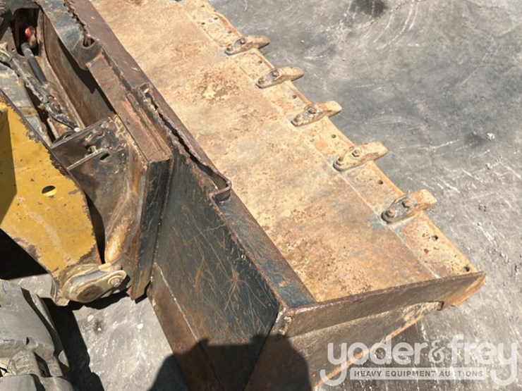 2018-caterpillar-289d-image-22